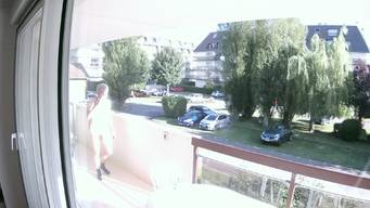 
	Au balcon
